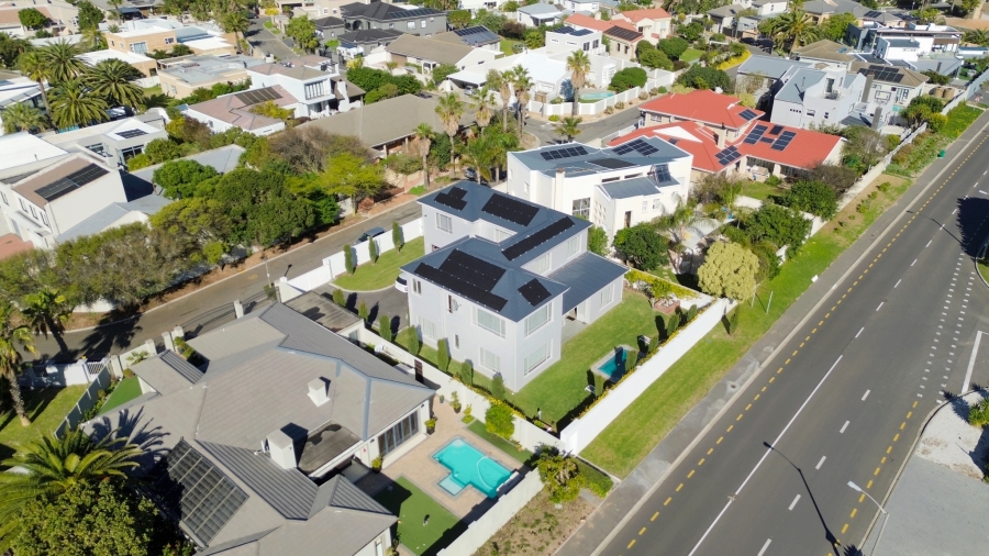 To Let 3 Bedroom Property for Rent in Sunset Beach Western Cape